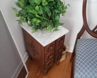 Marble-top small cupboard