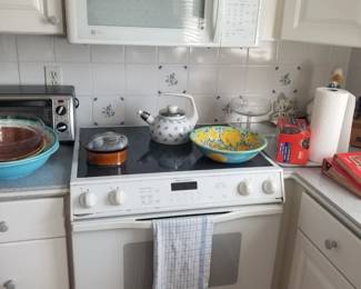 GE microwave oven; Jenn-Air electric range