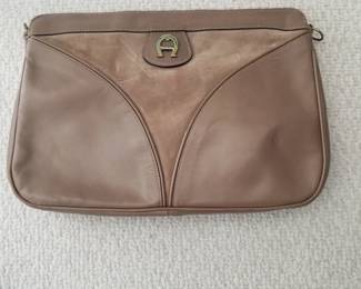 Vintage 80s Etienne Aigner clutch with strap