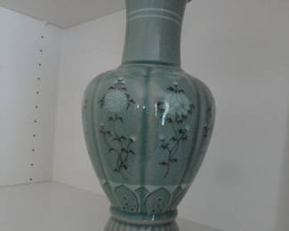 South Korean Celadon Vase (this green is so pretty)