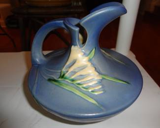 Roseville Freesia Ewer/Pitcher
