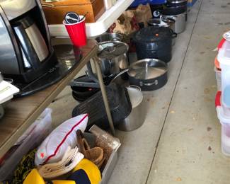 Large pots pans