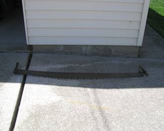 Cross cut saw