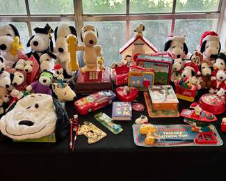 AMAZING Snoopy Collection