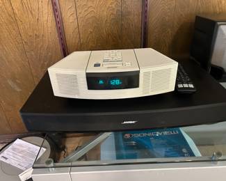 Bose Wave CD Stereo & Bose TV soundbar -sound fantastic
