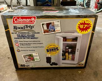 Nice Coleman thermoelectric cooler -only used once