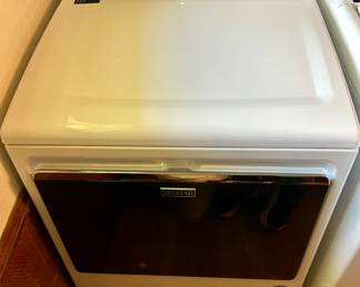 Nice Maytag dryer