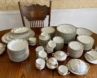 Absolutely lovely Haviland Limoges complete China set