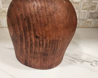WOOD CARVED HAT STAND