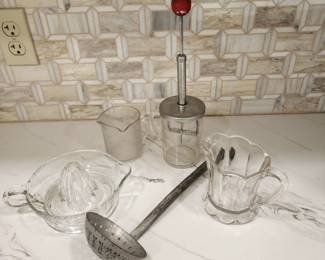 VINTAGE UTENSILS