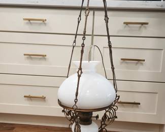 ANTIQUE OIL LAMP ELETRIFIED