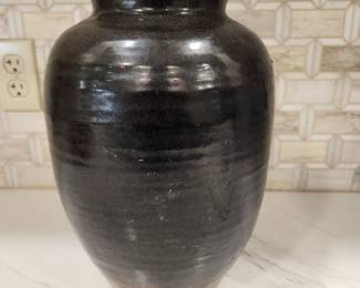 ANTIQUE CROCK