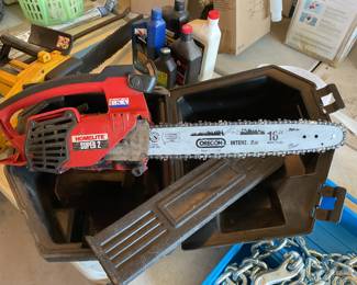Homelite Chainsaw with case