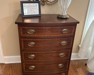 small 4 drawer chest of drawers