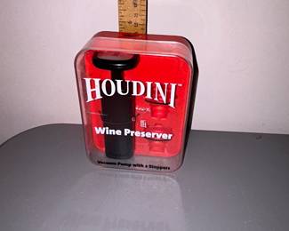 Houdini Wine Preserver $3.00