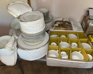 83 Pieces Sango China Granada $100.00