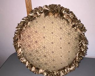 Accent Pillow $5.00