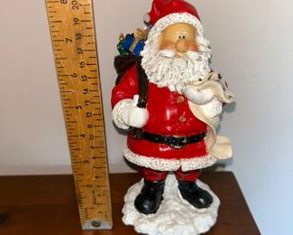 8" Santa $6.00