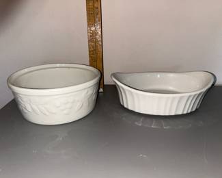 2 Baking Pieces $6.00