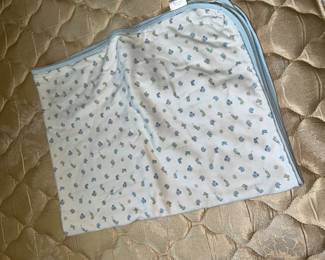 Kids Blanket $3.00
