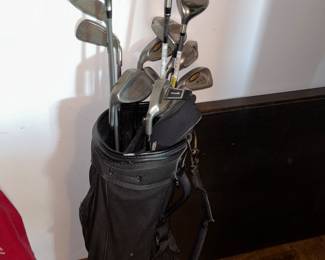 Left Handed Golf Club Set $18.00