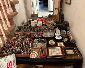 Pewter Figures, Soldiers (Britain), Compacts, Baccarat & Waterford Paperweights, Kaleidoscope, Lions Club Figures, Herend Covered Boxes, Perfumes