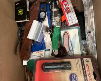 pocket knives