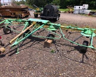 4 BASKET DUETZALLIS HAY TEDDER