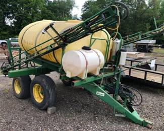 BESTWAY 1000 Gallon PULL TYPE SPRAYER