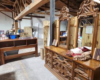 Triple Dresser