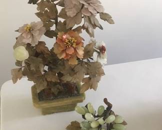 "Jade" tree & grapes