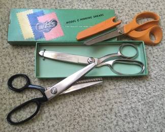 Wiss & fiskars sewing scissors