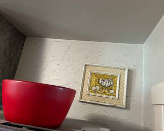 Large red bowl
Small art