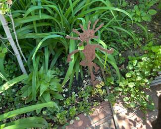 Metal yard art
