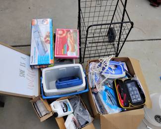 CG194Household Goods Various
