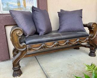 CG152VUpholstered Bench