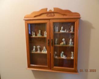 wall display shelf