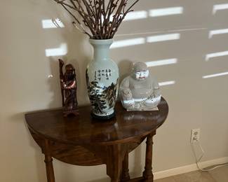 Drop leaf table