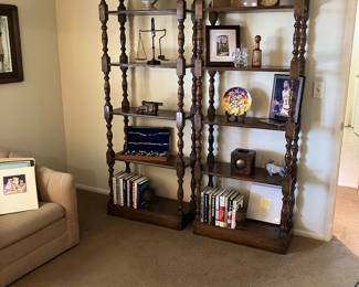Display shelves