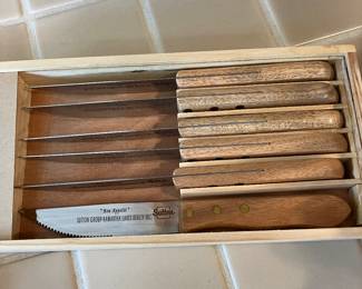 Knife set