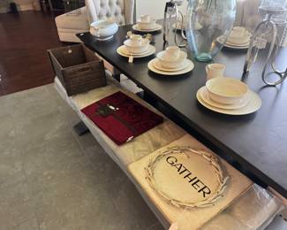 Decor