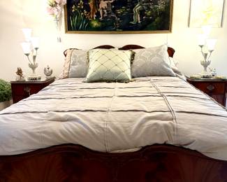 Northern Furniture Co Flame Mahogany Queen Bed