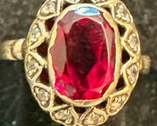 10K Ring with Stone