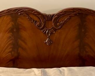 headboard detail