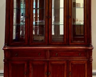 Bassett Furniture Lighted Hutch