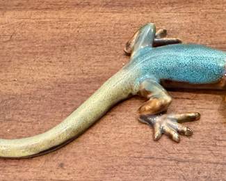 Art Pottery Gecko