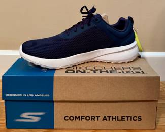 New Skechers Sneakers