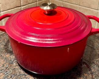 Le Creuset #26