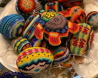 Huichol Mexican folk art beaded eggs, Turtle