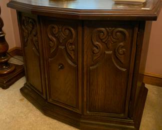 Mid century nightstands 
